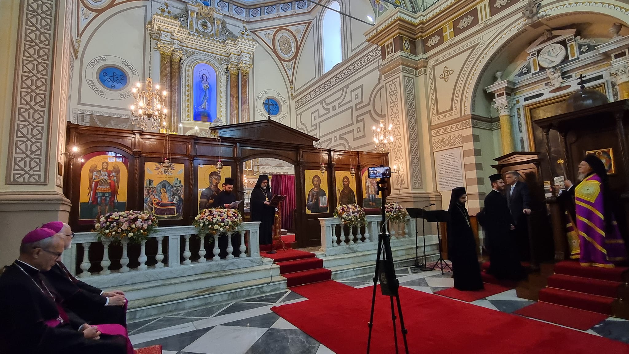 İZMİR ORTODOKS KATEDRALİ NIN İSTANBUL EKÜMENİK PATRİK HZ 1. BARTHOLOMEOS TARAFINDAN RESMİ AÇILIŞI 