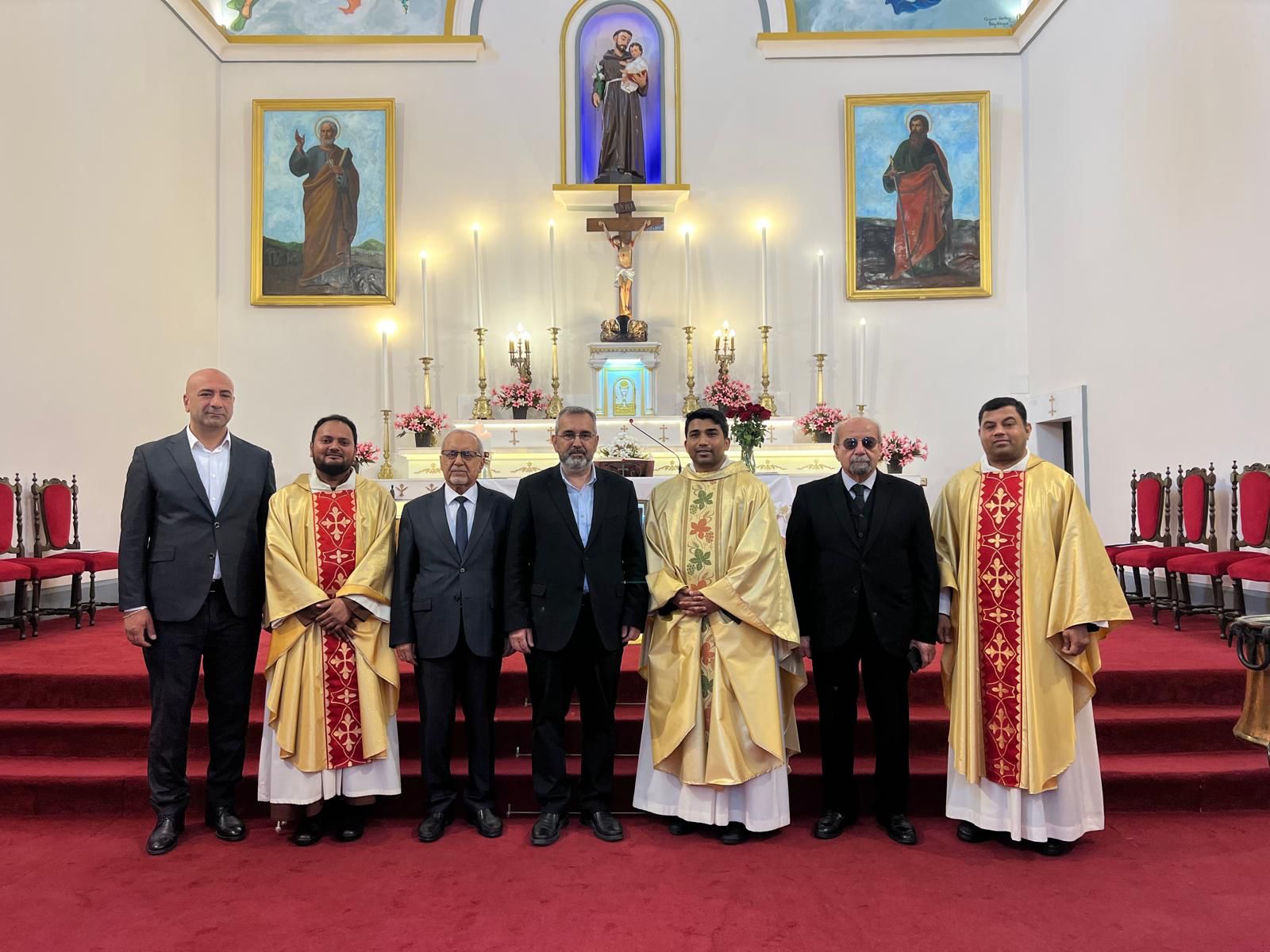 MERSİN KATOLİK KİLİSESİ- İLAHİ MERHAMET BAYRAMINDA PAPA FRANCİSKUS’U ANDI